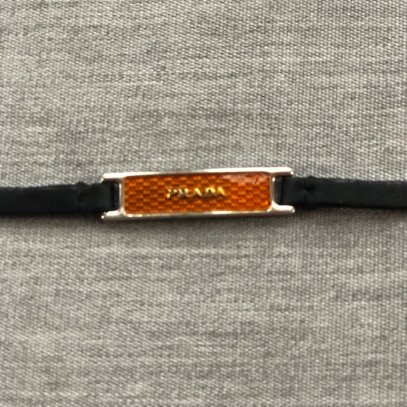 Prada leather bracelet with nameplate (100% auth) - Picture 8 of 8